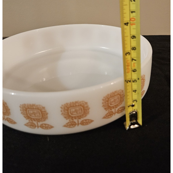 1960s 8" Footed Round Federal Milk Glass Brown Sunflower Bowl - Picture 3 of 7